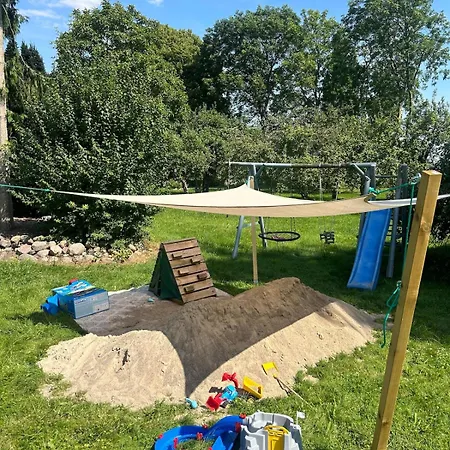 Landhausvilla Gut Vogelsang 아파트 *